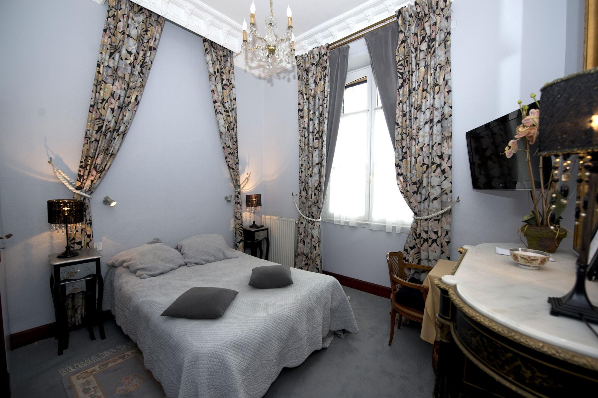 Cit'Hotel Marie Stuart La Roche-sur-Yon Exterior foto